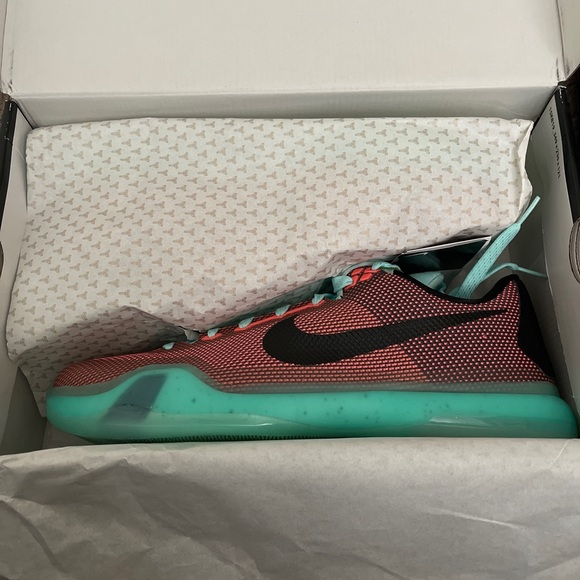 Nike Kobe 10 Easter - Picture 8 of 9